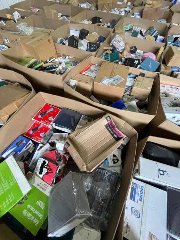 AMZ Bin Store Truckload - Image 4