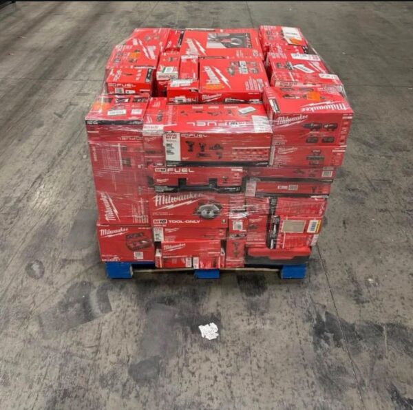 Milwaukee Pallets For Sale - Image 8
