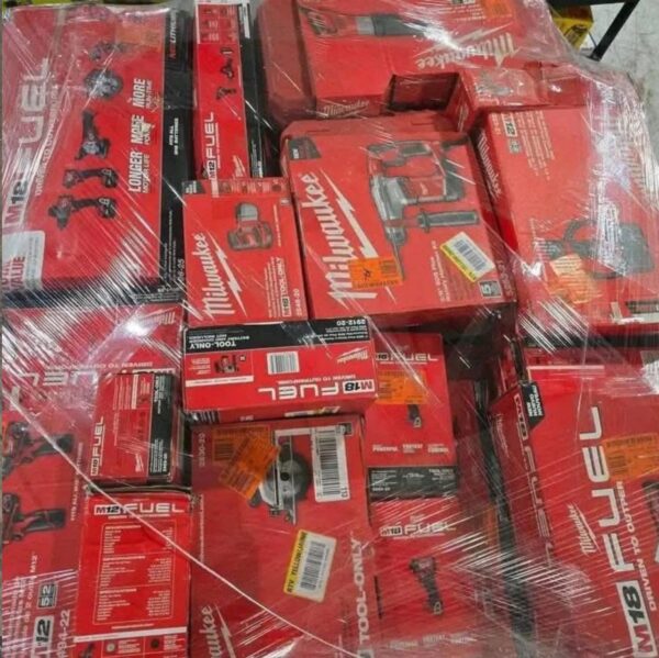 Milwaukee Pallets For Sale - Image 9