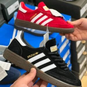 Adidas Sneakers Pallet