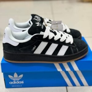 Adidas Sneakers Pallet